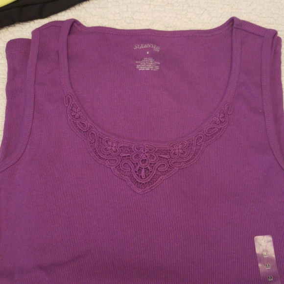 Tanks - Picture 3 of 3